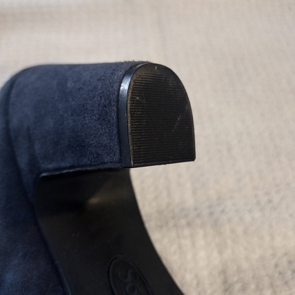 Sofft Madina Navy Suede 3 Inch Heels - Picture 7 of 11